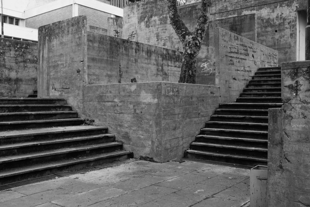 Escalier extérieur en béton