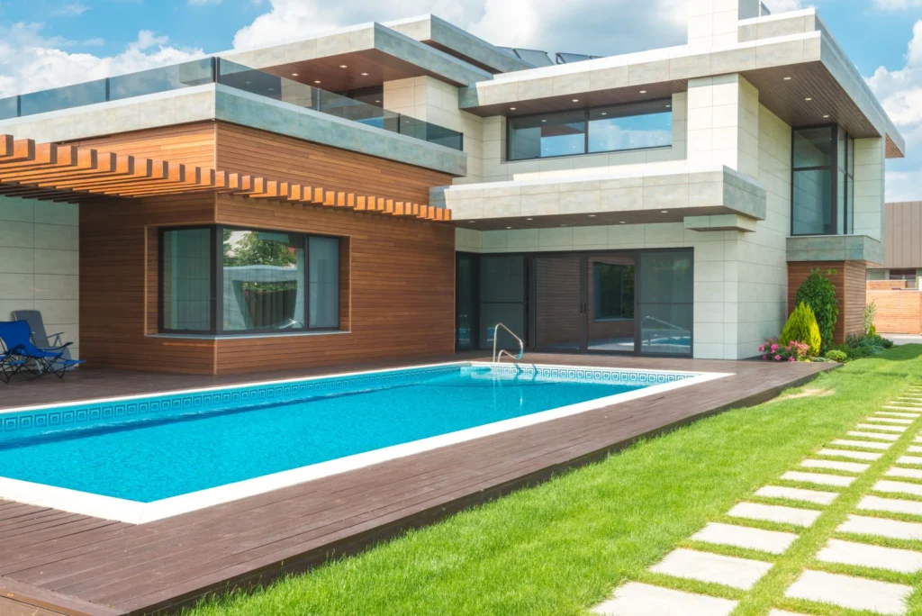 Maison contemporaine avec piscine